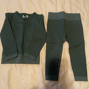 Cotton On Kids active wear set size 1-2
